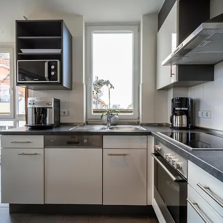 Leuchtturm 10 * Großenbrode